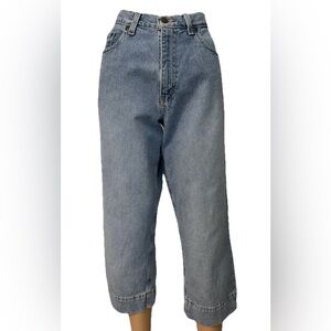 Eddie Bauer-90's Vintage, High Rise, Relaxed Fit, Casual, Capri, Jeans. Size-10